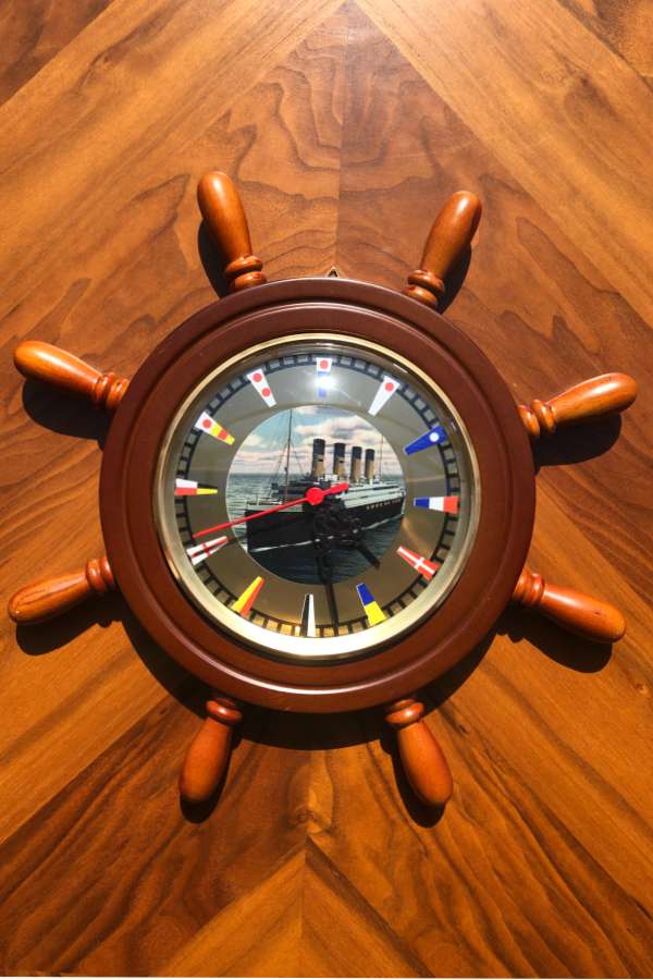 Rudder Wall Clock Titanic-1 